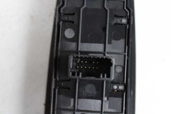 BOUTON LEVE VITRE RENAULT MEGANE  2009-2015 ( 4 VITRES ) - Vue 3